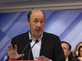 Rubalcaba subraya que \"tenemos siete millones de compromisos, que vamos a cumplir de principio a fin\"