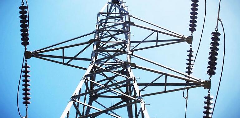La nueva normativa sobre redes cerradas de distribución de energía eléctrica podría ser muy benefciosa para las empresas asturianas