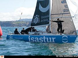 Ayer tuvo lugar en Gijón la cuarta manga del Trofeo de Primavera de Cruceros