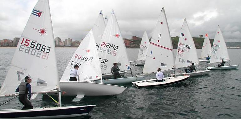 Durante el fin de semana se ha disputado en Gijón el XVIII Trofeo de Santa Catalina de Vela Ligera