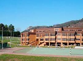 El colegio Santa Teresa de Jesús de Oviedo protagonista de Oviedo de Pinchos