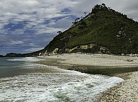 Nueve de cada diez playas asturianas cuentan con la máxima calificación sanitaria para el baño