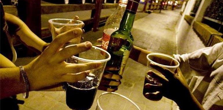 Se pide un “repudio colectivo” del botellón y un incremento de los recursos para prevenirlo