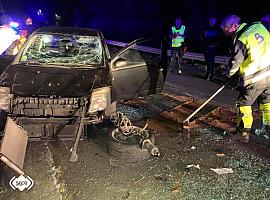 Herido de consideración la pasada noche tras volcar con el vehículo que conducía cuando circulaba por la As-386, a la altura de Bustiello