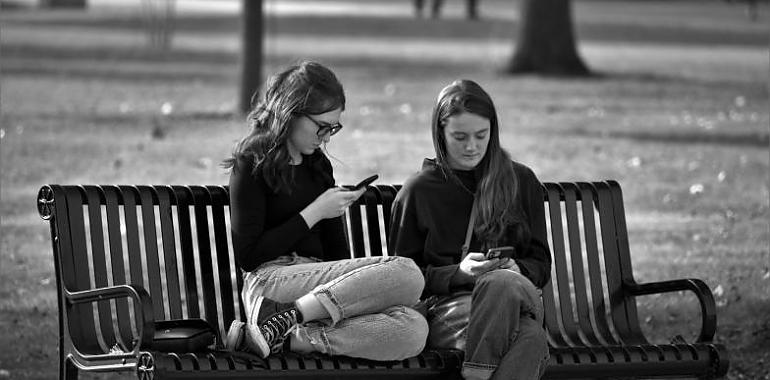 ¿Cuantas líneas móviles tienes En España ya hay muchos más millones de líneas móviles que habitantes