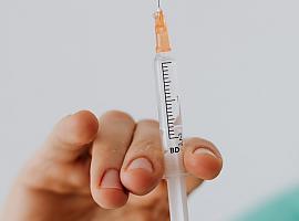 El próximo lunes comienza la vacunación conjunta contra la gripe y la covid en las residencias de mayores