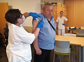 Inicio de la vacunación conjunta contra la gripe y la covid en las residencias de mayores