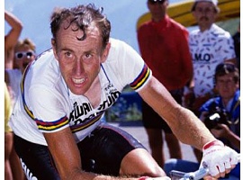 La Asociación de Exciclistas celebra 30 Años de pasión ciclista con una gran leyenda del pedal