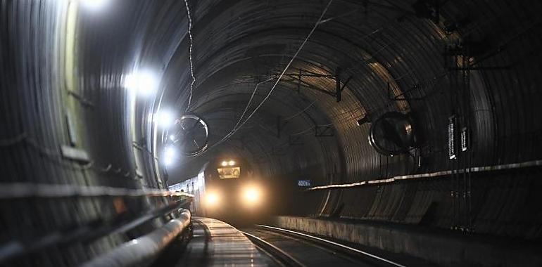 A licitación el mantenimiento de las instalaciones de la obra ferroviaria más compleja acometida en España: los túneles de Pajares
