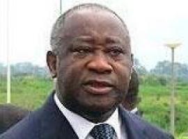 Entregan al ex presidente de Côte d’Ivoire a la Corte Penal Internacional 
