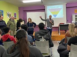 Más de mil estudiantes asturianos participan en talleres de comunicación impartidos por periodistas expertos