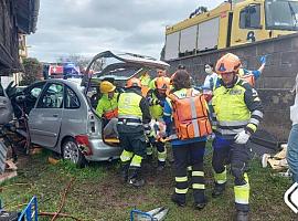 Herida en accidente de trafico ocurrido en la tarde de ayer a la altura de Cuatrocaminos en Villaviciosa