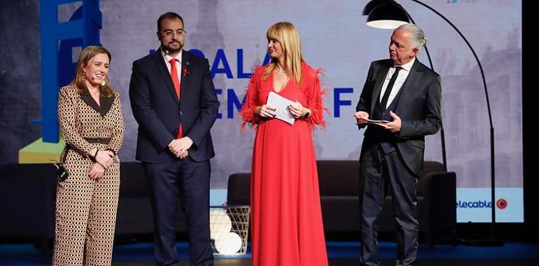Adrián Barbón aboga por la colaboración empresarial y sindical en Asturias en la Gala Fade