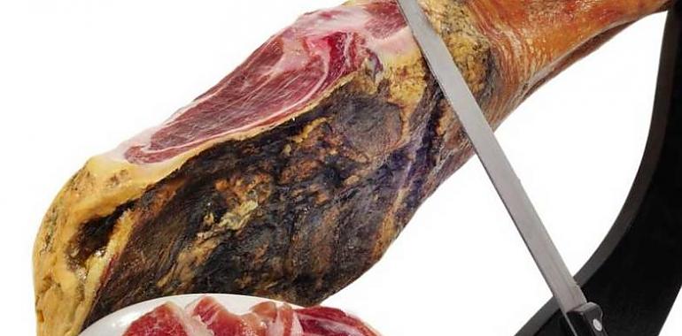 Alerta consumidores: Estrategias engañosas en la venta de jamón ibérico durante la Navidad