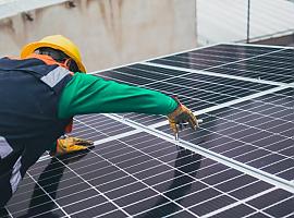 El Principado afirma que las ayudas para la instalación de paneles solares están garantizadas