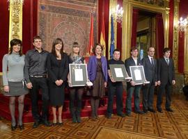 Navarra reconoce la contribución de policías y jueces en la lucha contra ETA 