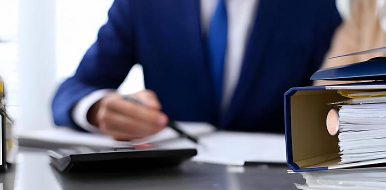 Luz verde para el reglamento del personal directivo profesional de la Administración del Principado