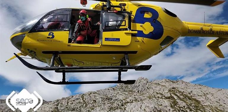 Herido tras sufrir una caída de unos 300 metros en la cresta de la Forqueta del Portillín, en Lena