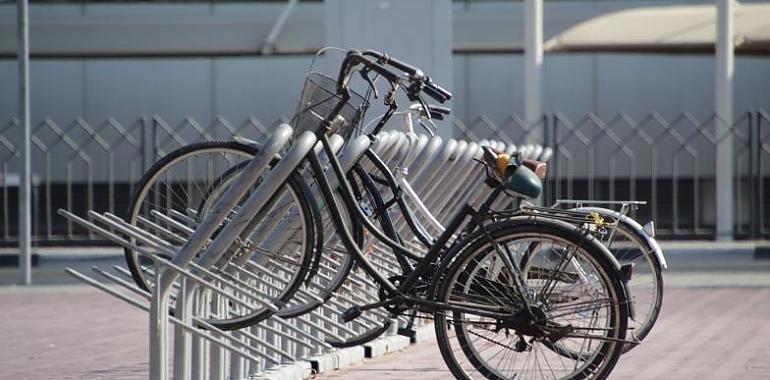 “¡Bicicleta o Barbarie!”