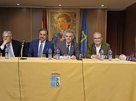 Herminio Menéndez recibe la Manzana de Oro: un homenaje a la leyenda del piragüismo