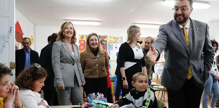 Asturias da un paso adelante en la educación infantil con "Les Escuelines": una red pública, gratuita y pionera en España