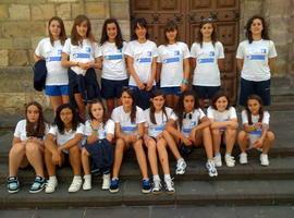 Torneo de Balonmano en el Pabellón de La Arena, Gijón, el domingo