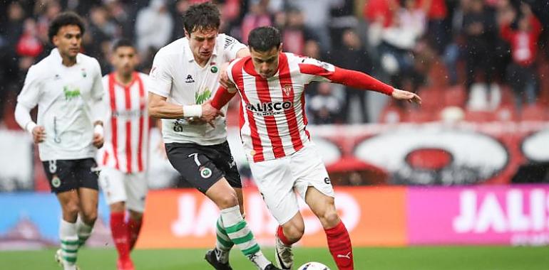 Derrota del Sporting frente al Racing (2-3)