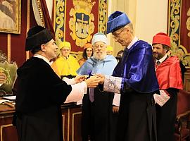 Svante Pääbo, Premio Nobel y padre de la paleogenética, investido Doctor Honoris Causa por la Universidad de Oviedo