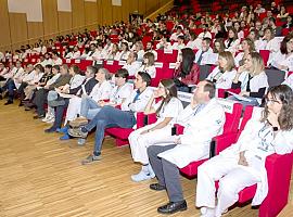 86 nuevos especialistas en Atención Primaria para Asturias: El HUCA celebra su labor con un encuentro dedicado a la comunicación en salud