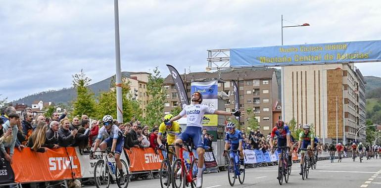 ¡Héctor Álvarez conquista Mieres mientras Van den Broek mantiene el liderato