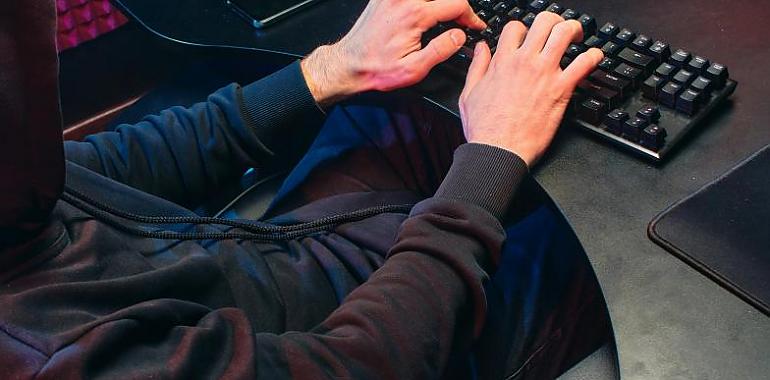 Oviedo lanza un programa innovador para prevenir estafas digitales