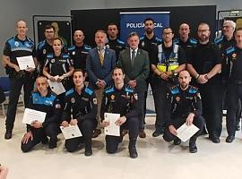 Clausura del primer curso de formadores en el manejo de Taser en Asturias