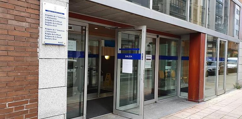 Treinta personas enfrentan juicio por la difusión de un video sexual 
