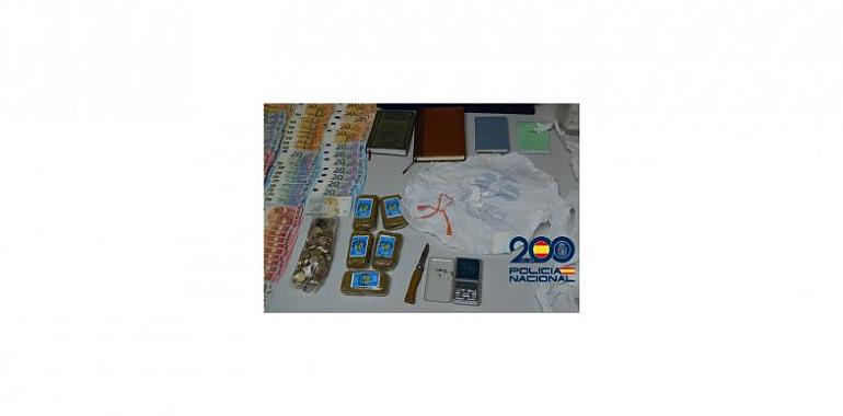 Desarticulado un importante punto de venta de droga en Mieres