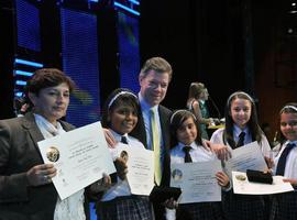 Colombia aprueba la enseñanza gratuita para más de 8 millones de escolares