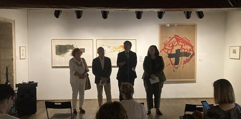 El Museo de Bellas Artes de Asturias inaugura una exposición de Estampas de Antoni Tàpies