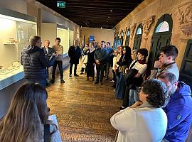 El Museo Arqueológico de Asturias ofrece visitas guiadas en inglés con el arqueólogo Murray McClellan