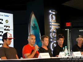 Los mejores surfistas en la competition en Memoria de Andy Irons