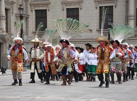 La “Huaylia Antabambina” se baila en Palacio