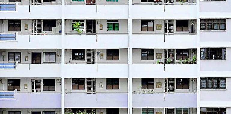 Zapico avanza un plan para movilizar vivienda privada y promete más pisos públicos en Asturias
