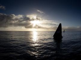 La flota de la Volvo Ocean Race navega ya en la segunda etapa “pirata”