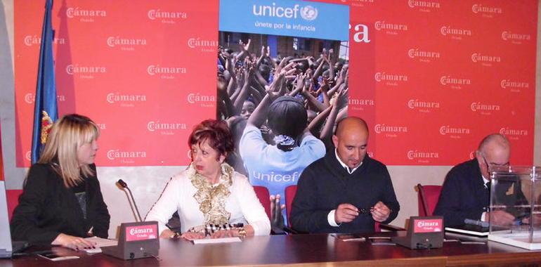 El presidente de UNICEF elogia a Teverga Solidaria como proyecto piloto ejemplar