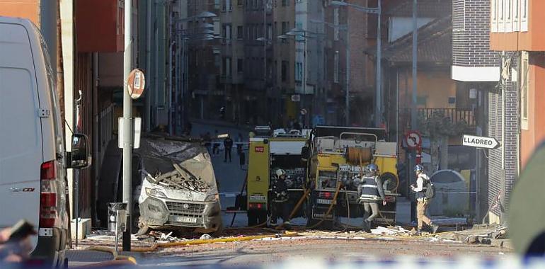 Terror en Mieres: una brutal explosión de gas arrasa un edificio y deja 18 heridos