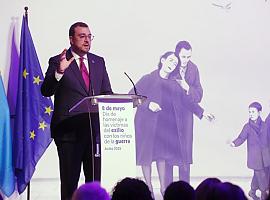 Adrián Barbón aboga en el Día del Exilio por “abrir de par en par las puertas del recuerdo para no cometer los mismos errores de antaño”