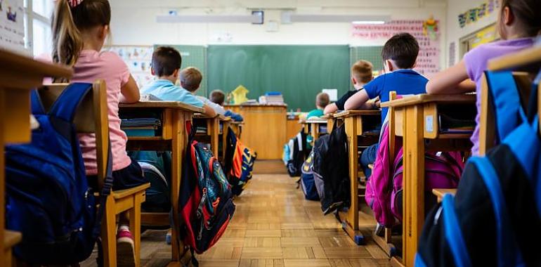 Asturias refuerza su compromiso con la educación: inversión histórica y resultados sobresalientes a pesar de la pérdida de estudiantes
