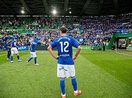 El Real Oviedo suma un punto en Santander