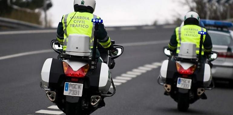 Caza a un kamikaze en la A-63: un asesino en potencia al volante siembra el terror en la autopista asturiana