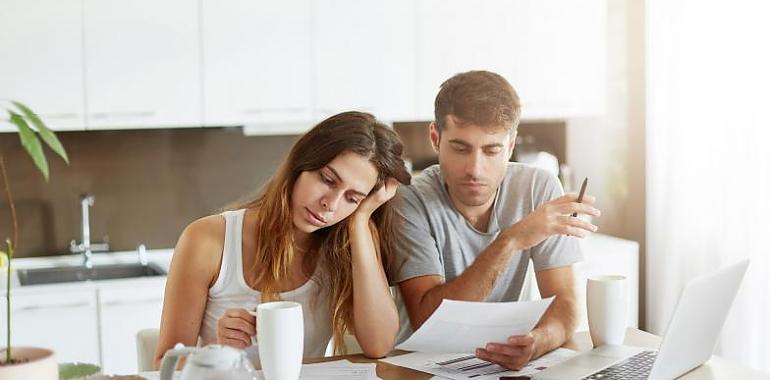 Un español necesita más de 12 años para comprar una vivienda ahorrando un 20% de su salario cada mes