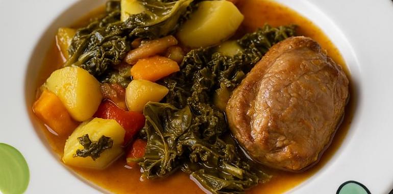 Recetas de una abuela asturiana: Carrilleres de gochu a la sidra (presta de verdá)