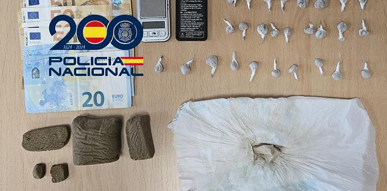 Golpe al narcotráfico en Oviedo: la Policía desarticula un punto negro activo con heroína, cocaína y hachís en pleno casco urbano